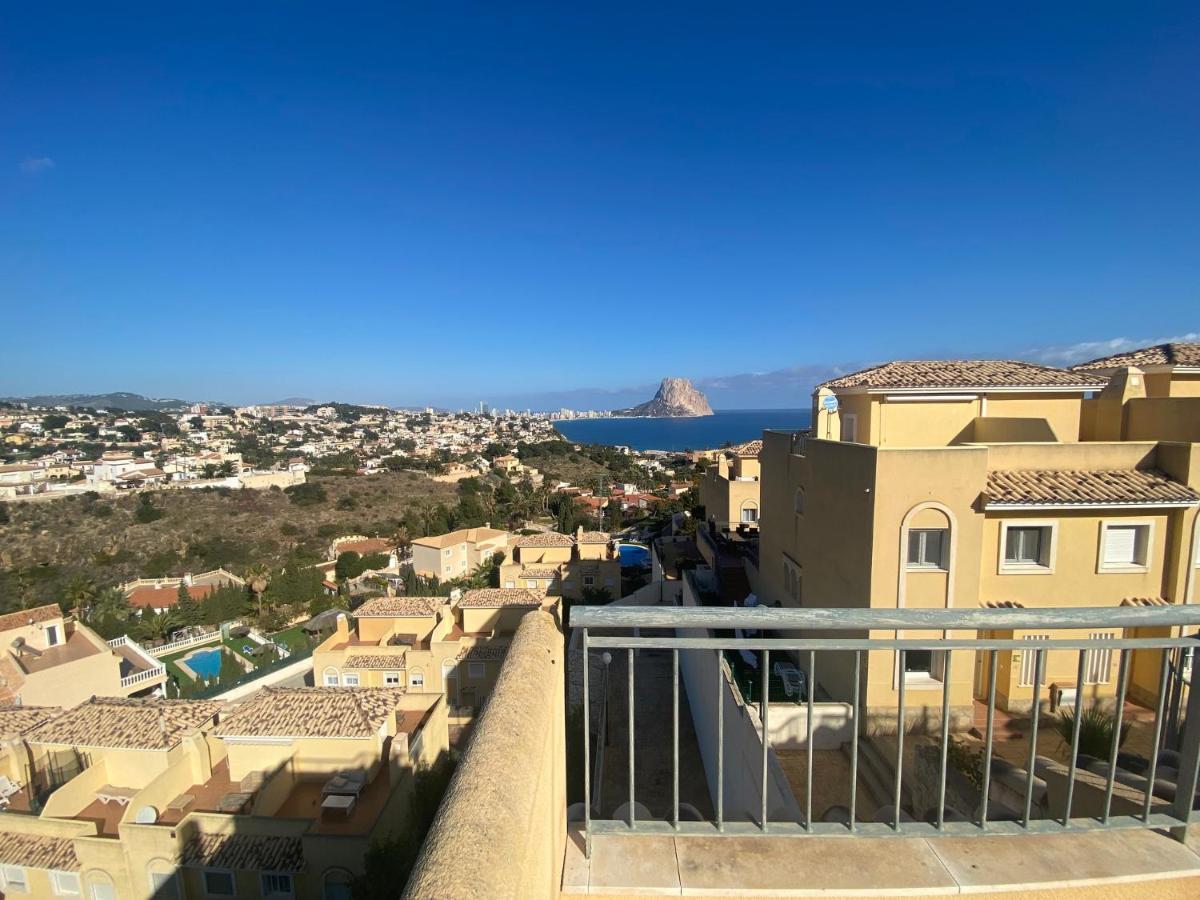Chalet Adosado Con Vistas Al Mar Calpe Esterno foto